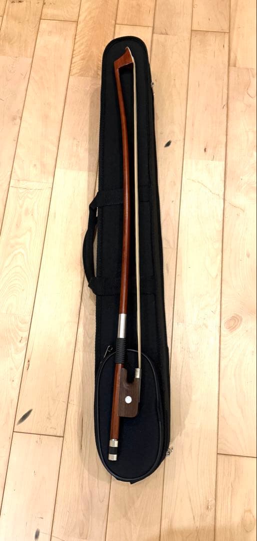 コントラバス，フランス式弓，ブラジル専用木製，フランス、ドイツ両用ケース付き。