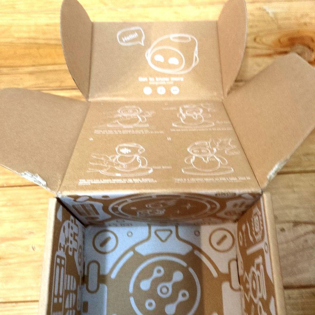 シ*タ様 アイリック(eilik)