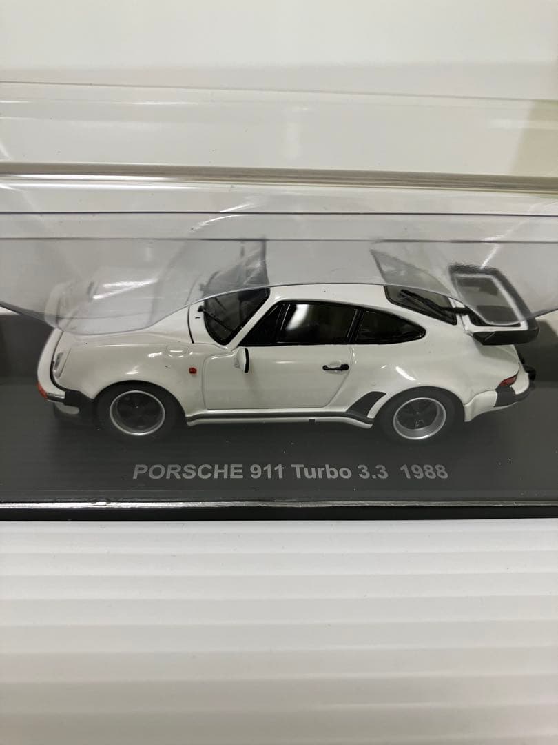 京商 1/43 ポルシェ911turbo 3.3 ホワイト