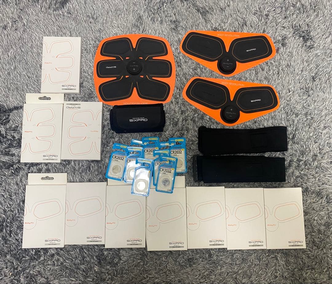 SIXPAD 3枚セット+ジェルシート各3枚分+電池9個セット　正規品