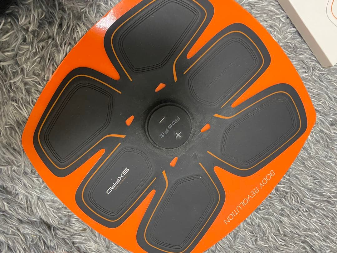 SIXPAD 3枚セット+ジェルシート各3枚分+電池9個セット　正規品