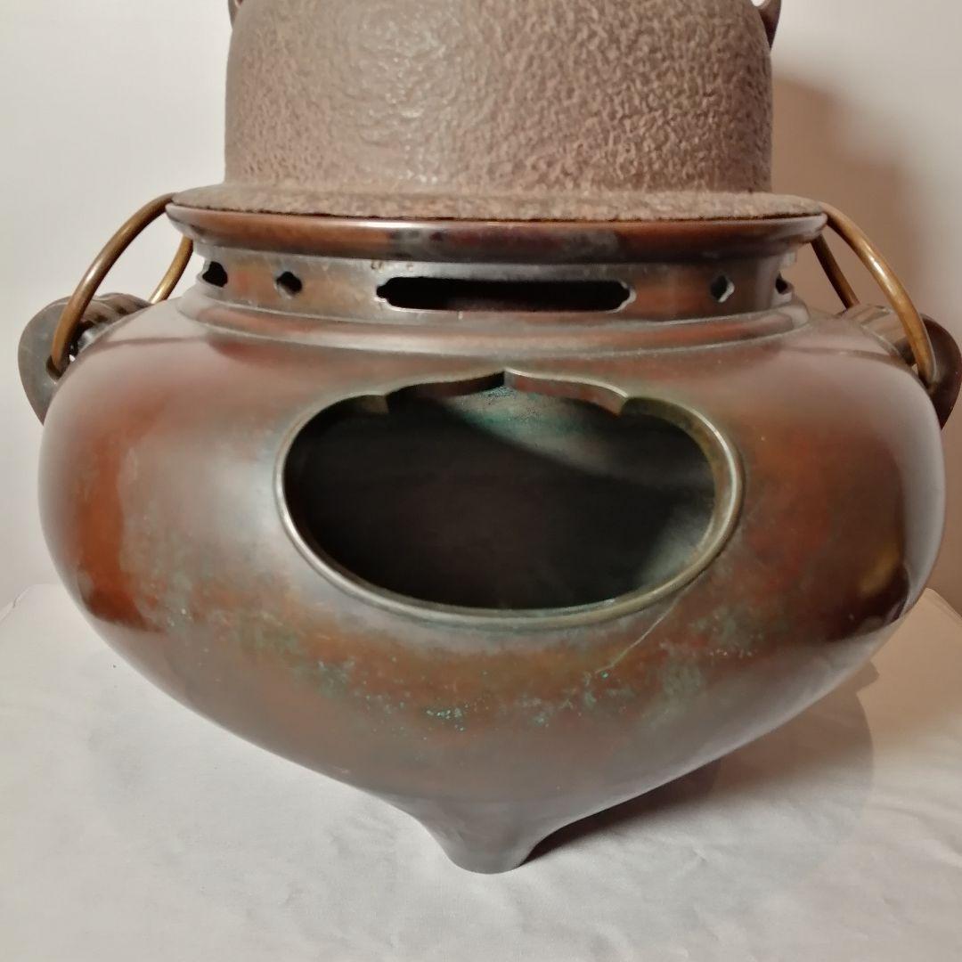 【茶道具】 唐銅風炉釜 　名越弥五郎作　釜265