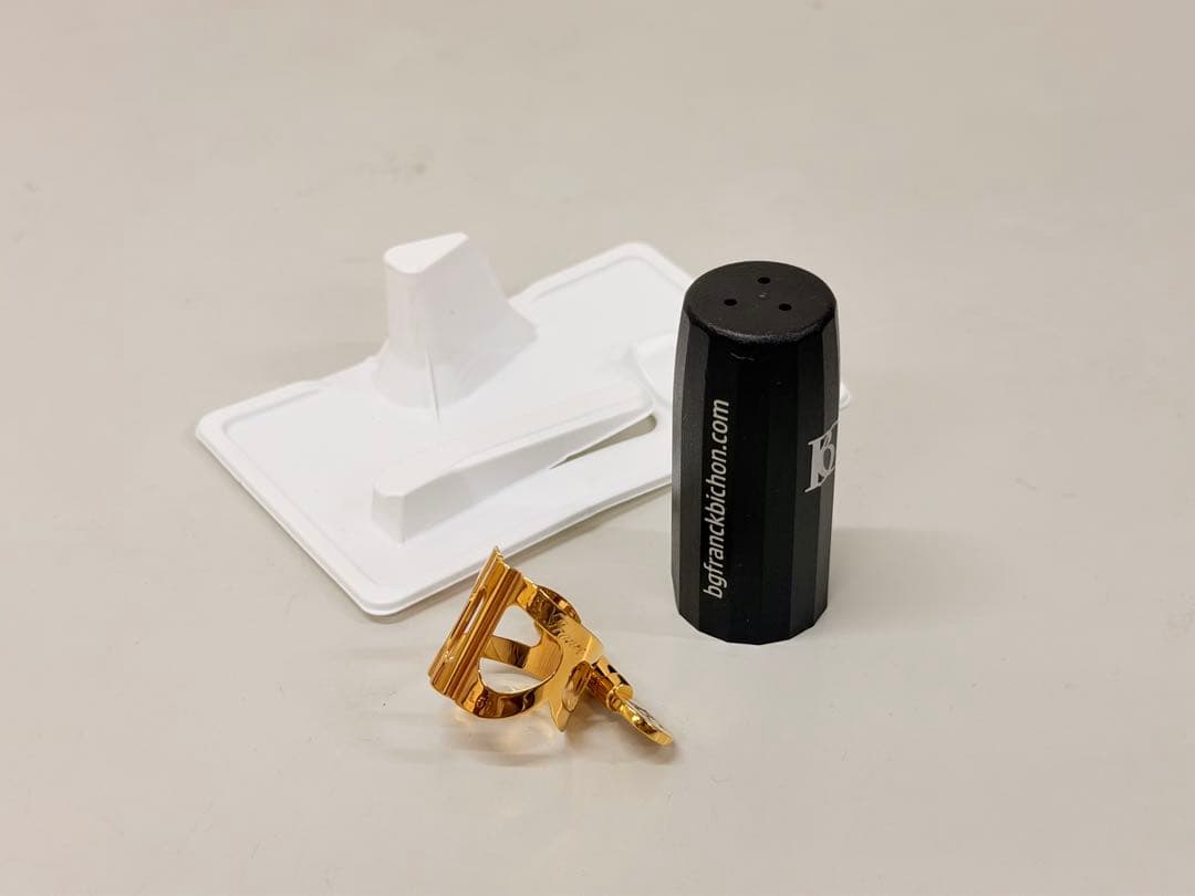 【新品未使用】BG ソプラノサックス用リガチャー　L51 GP 金メッキ