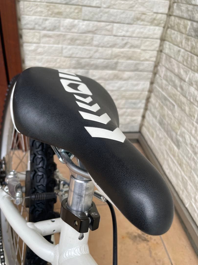 美品　 LOUIS GARNEAU 子供用自転車 22インチ ホワイト