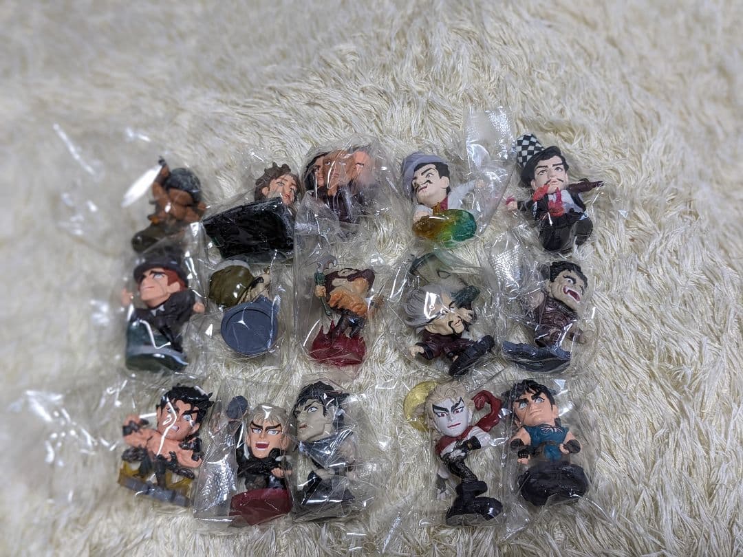 【新品・未開封】キャラヒーローズ　ジョジョの奇妙な冒険　台座+フィギュア