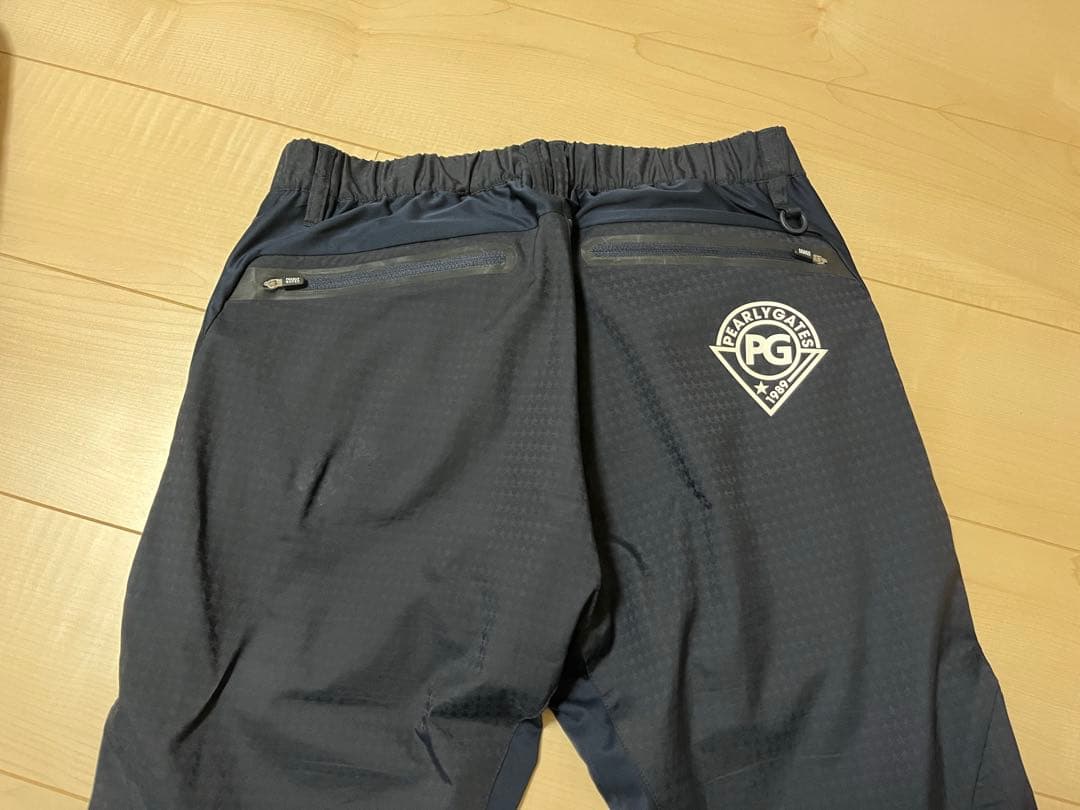 パーリーゲイツパンツサイズ4 美品