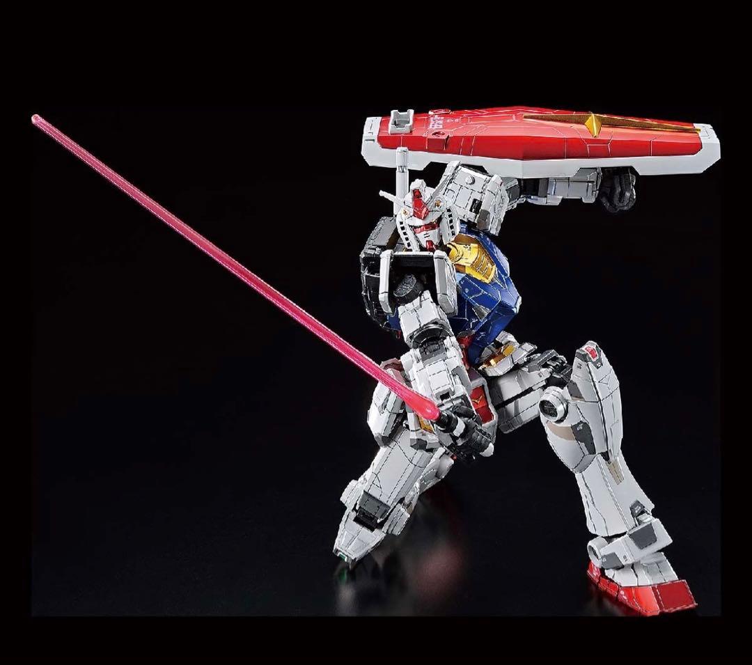 1/100 RX-78F00 横浜ガンダム　チタニウムフィニッシュ