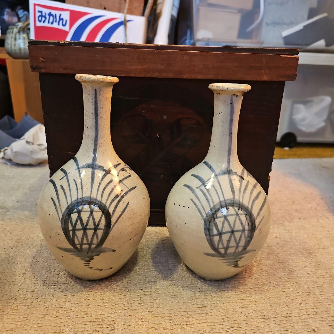 江戸初期から中期 古伊万里徳利(俗称パイナップル絵柄)一対