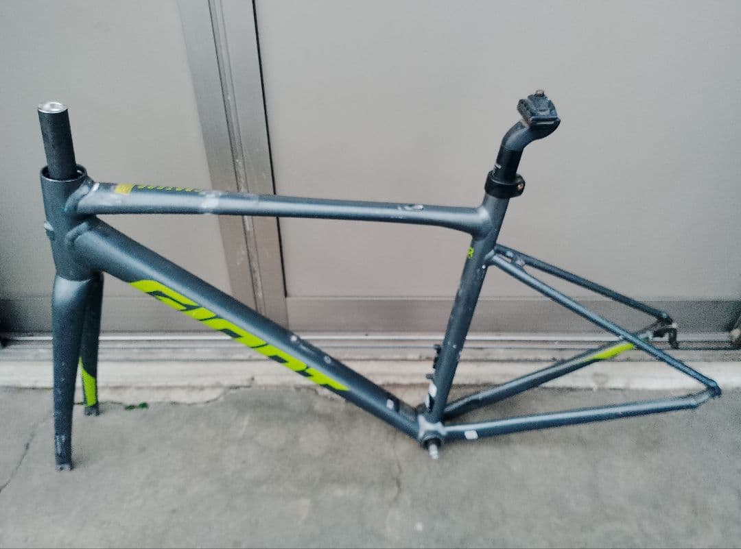 フレーム GIANT CONTEND 2 Ｓサイズ