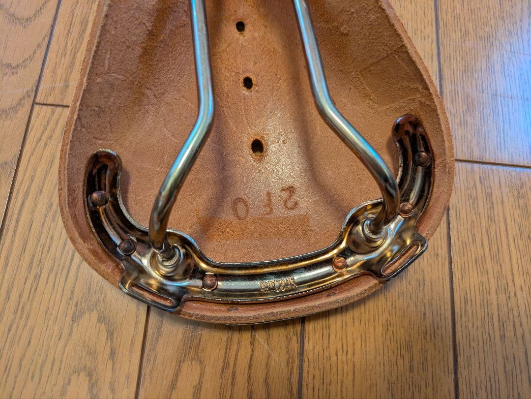 BROOKS ブルックス B17 CHAMPION SPECIALサドル