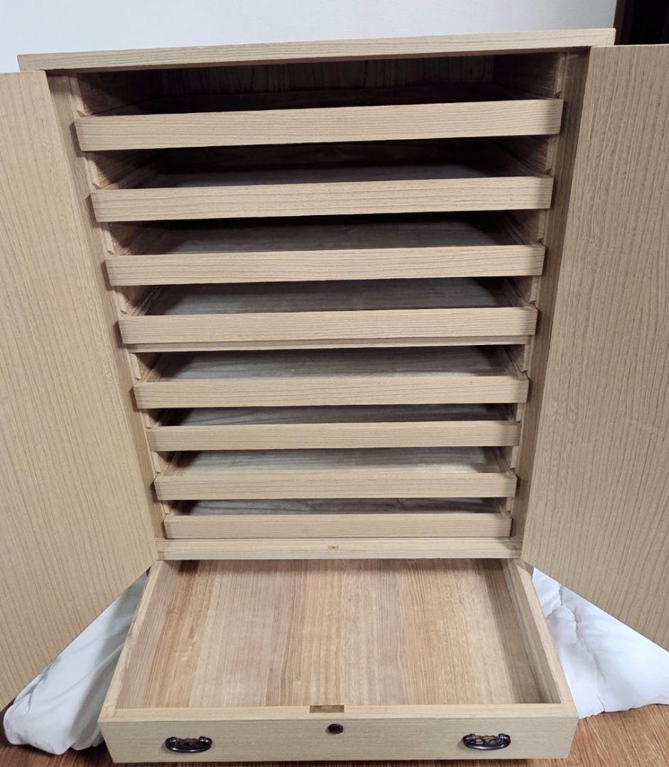 茨城県郷土工芸品　桐箪笥　伝シールあり。