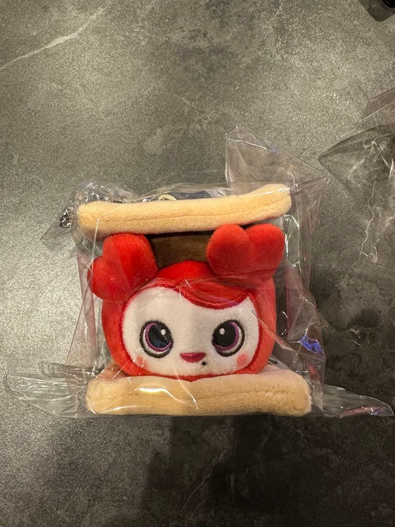 TWICE チェヨン　スモア風バッグチャーム