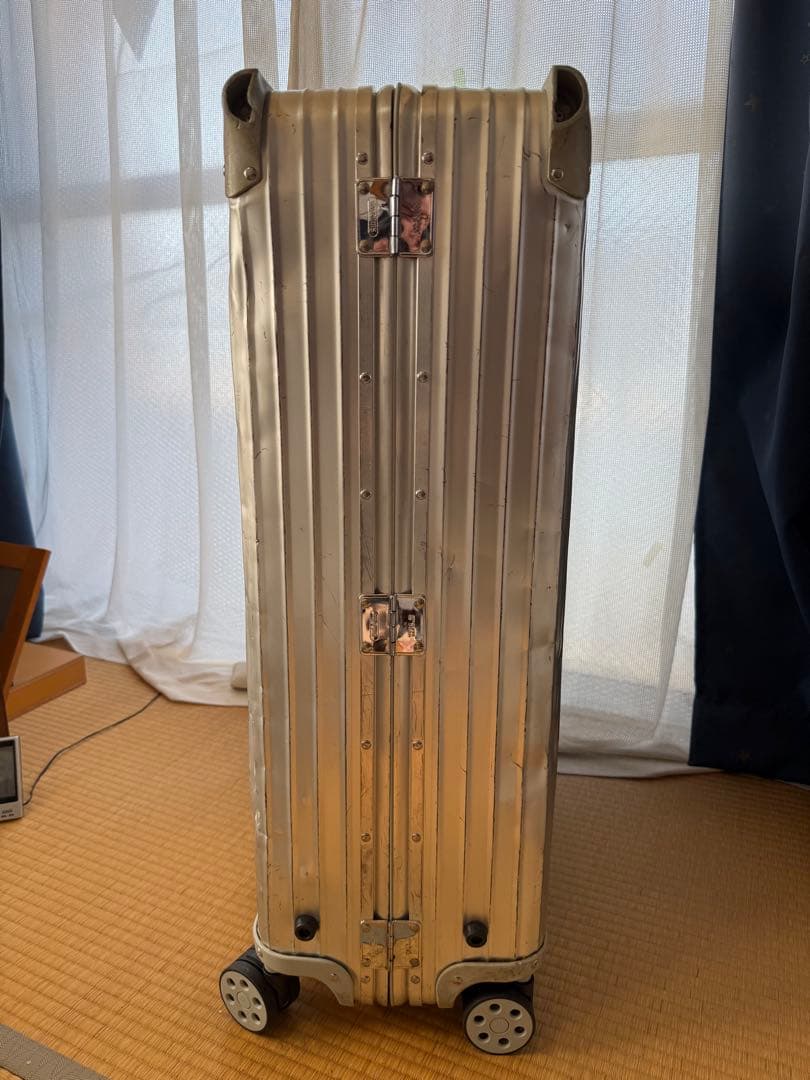 リモワトパーズ104L 四輪　青ロゴ