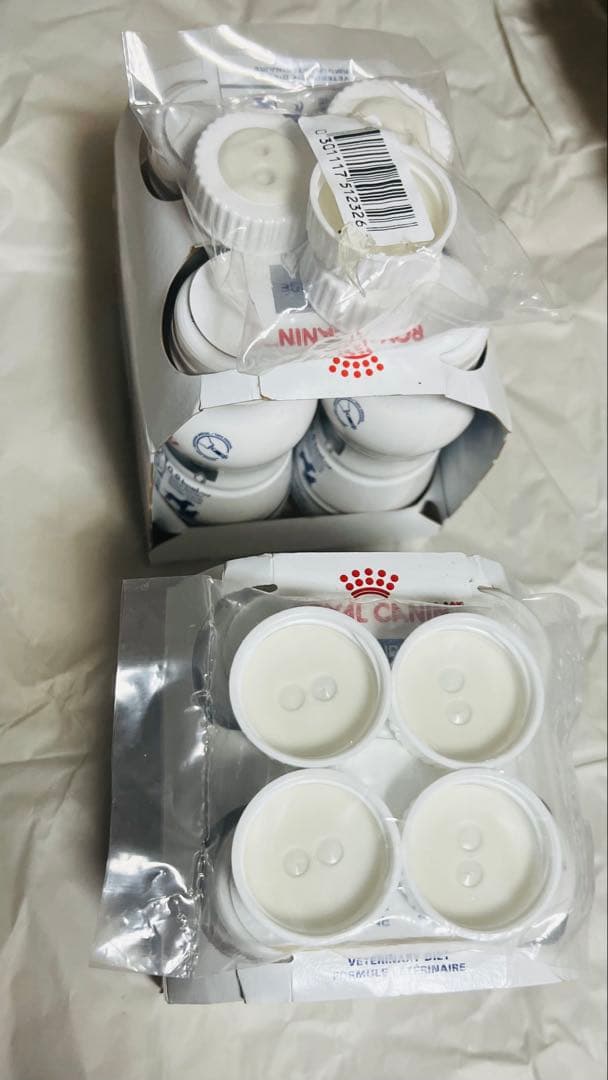 ロイヤルカナン クリティカルリキッド4本+腎臓サポートリキッド4本　合計8本