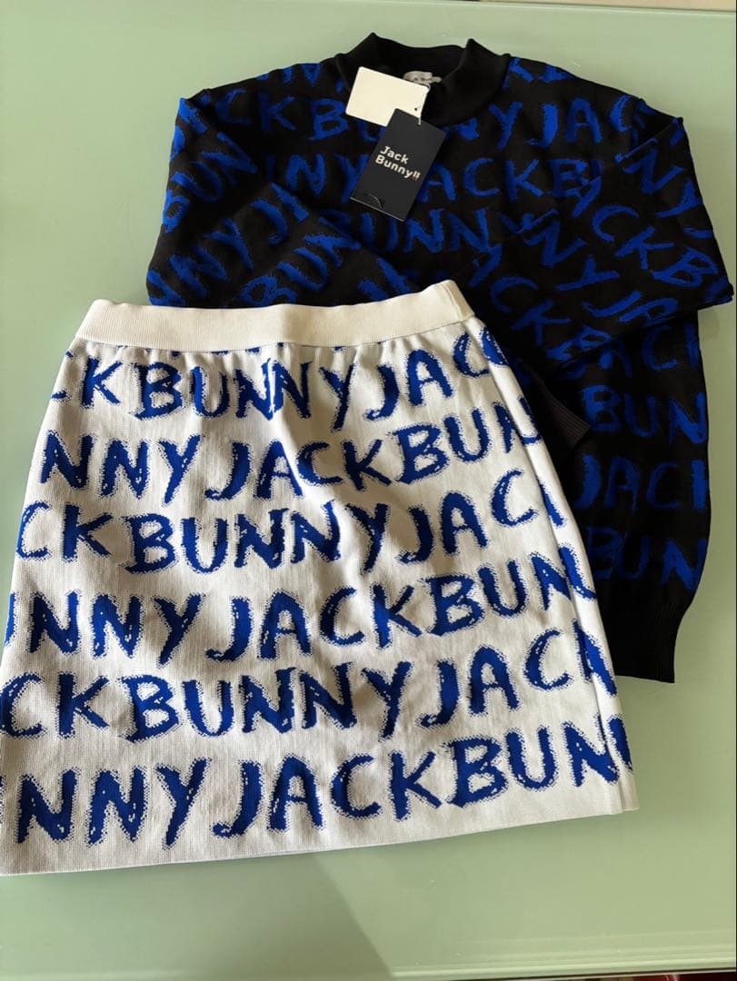 0サイズ新品未使用Jack Bunnyセットアップ　セータースカート