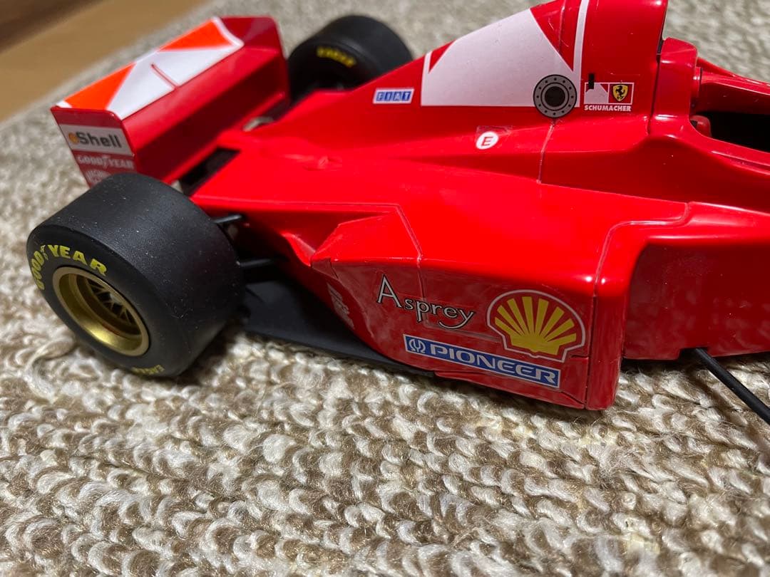 F1 フェラーリF310/B 1/18 シューマッハ