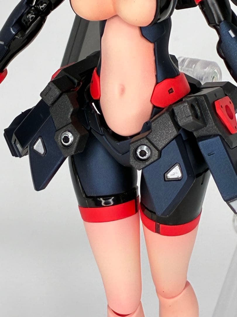 あばたーふみな　完成品　全塗装　リックディアス風　ガンプラ　ガンダム