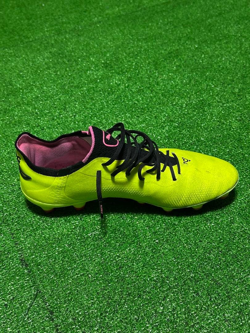 PUMA KING HG/AG サッカースパイク 黄黒 使用感有