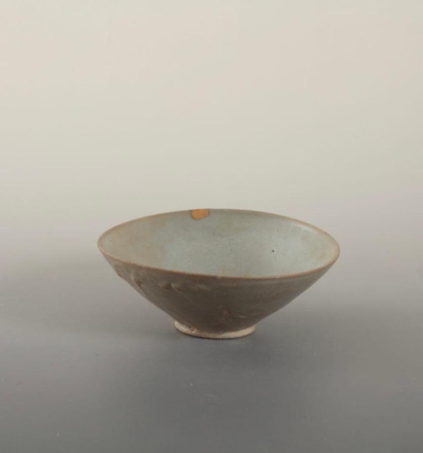 青灰色 円錐型 陶器高麗青磁 茶碗 古美術