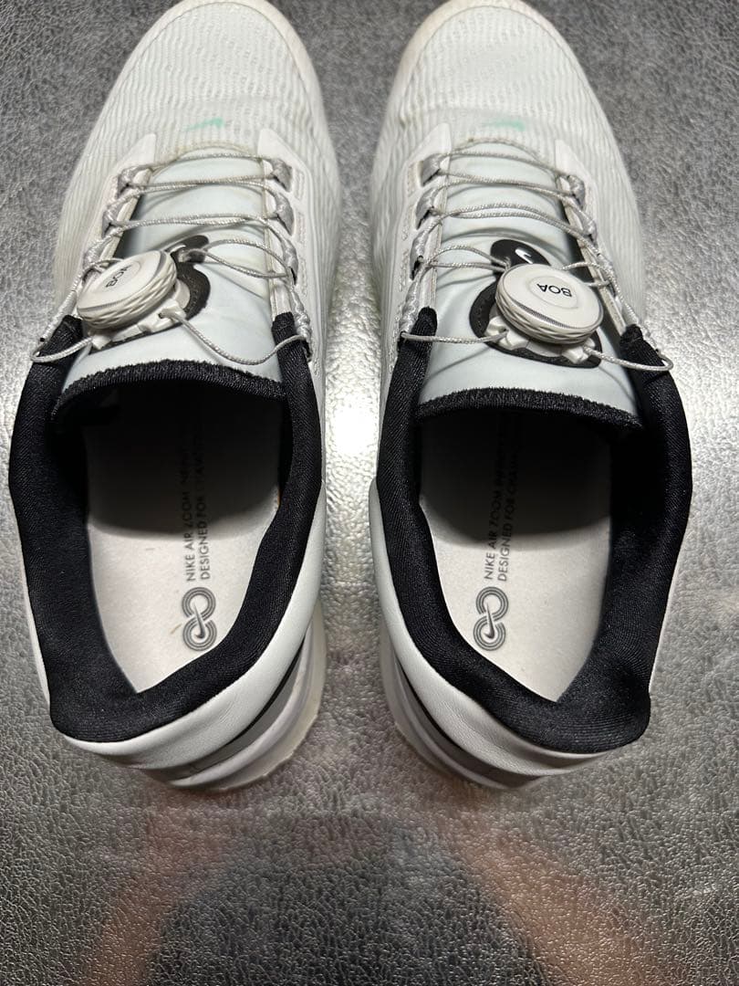 ナイキ　ゴルフシューズ