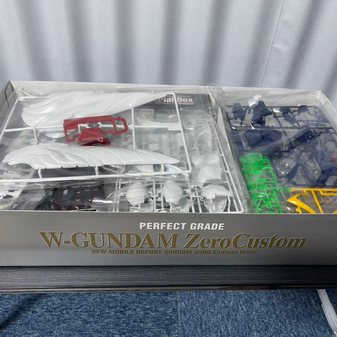 PG 1/60 ウイングガンダムゼロカスタムMG 1/100 ガンダムヴァーチェ