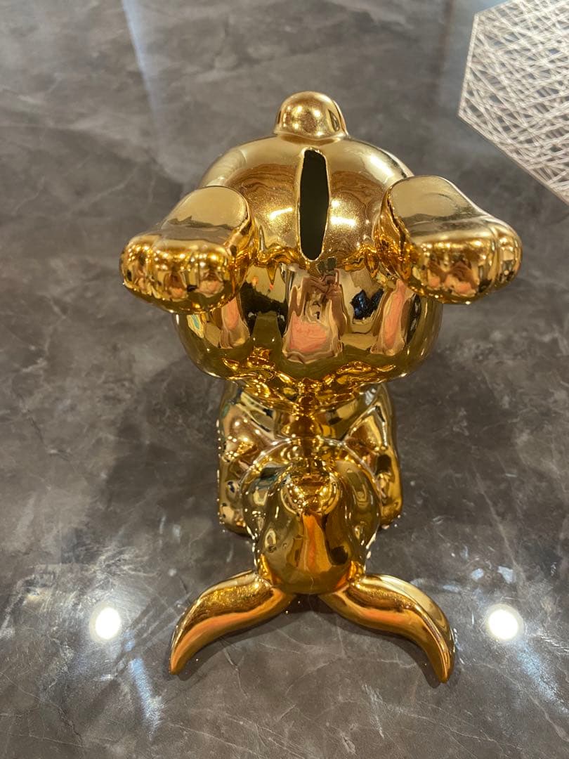 貯金箱　うさぎ　ゴールド