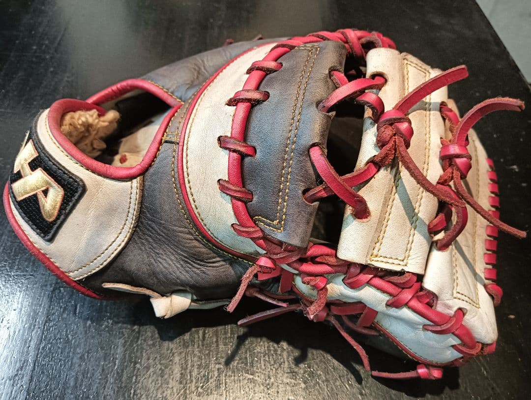 ハタケヤマ　ファーストミット