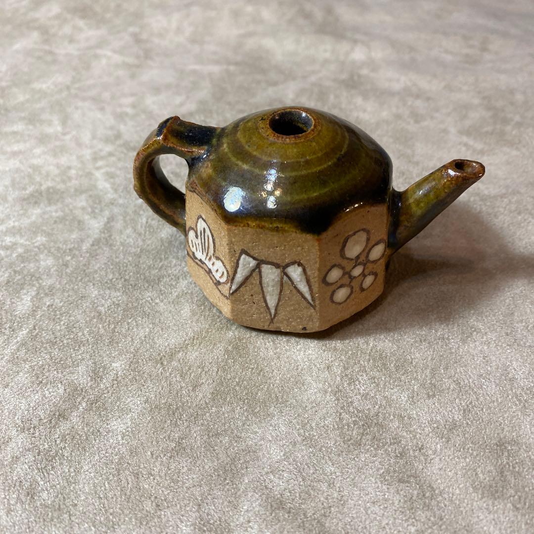 織部書道水差し、水滴