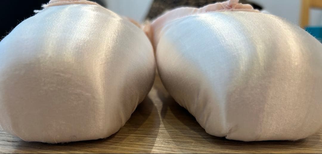 アビニヨン トゥシューズ　マークK E5￼