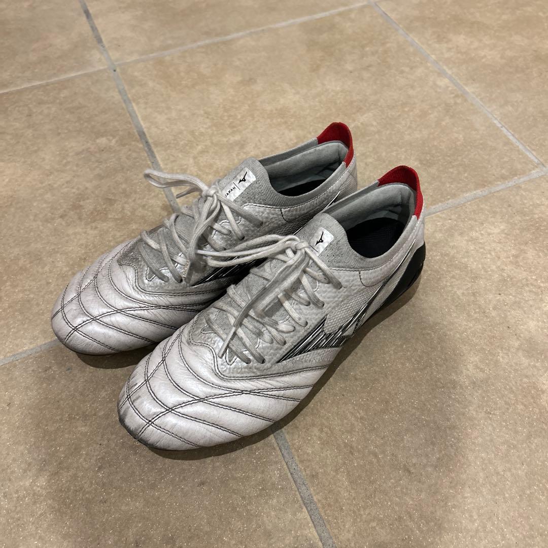 ミズノ　モレリアネオ4β 24.5cm