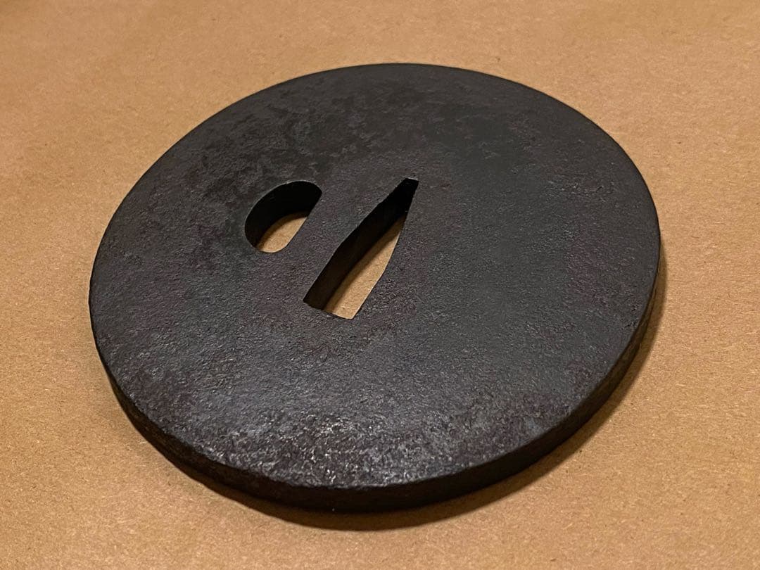 刀装具　鉄鍔　大鐔　⑥ 武具　刀