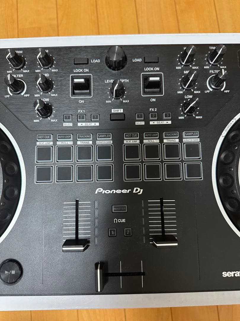 DJコントローラー DDJ-REV1