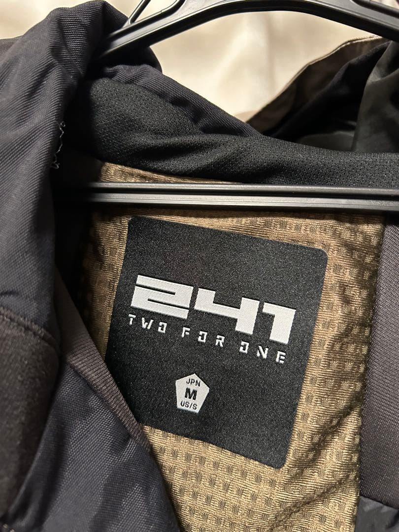 【スノボ　ウェア】241 スノーボードジャケット M