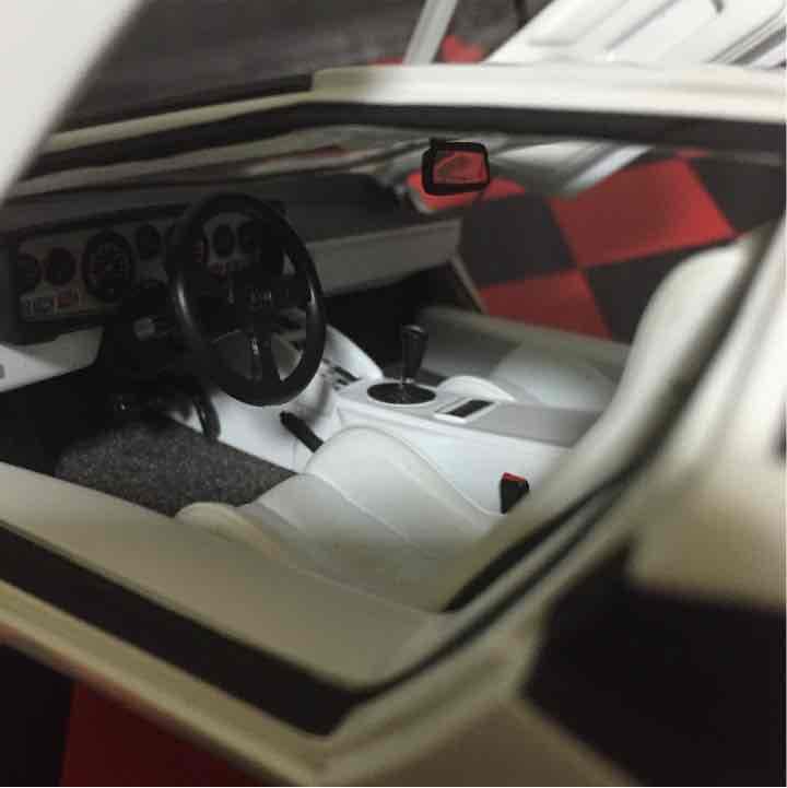 1/18 ランボルギーニカウンタックLP5000Sカスタム希少車