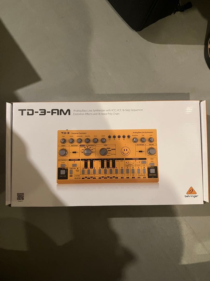 TD-3 アナログシンセサイザー イエロー