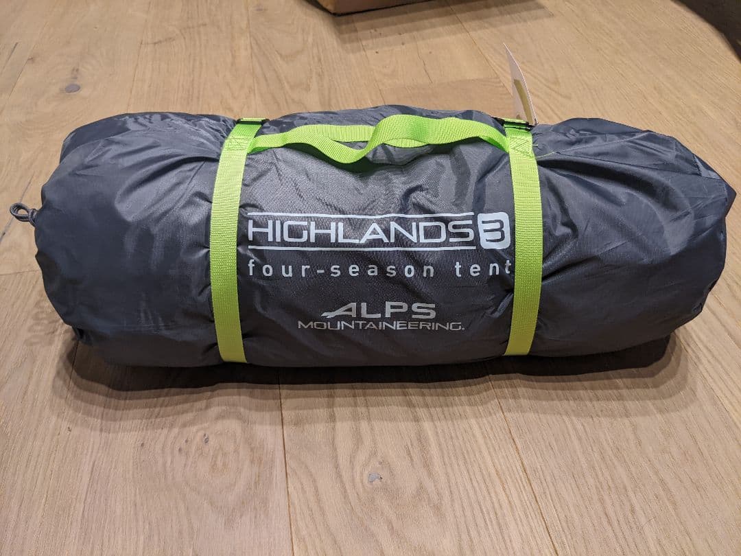 アルプス マウンテニアニング Highlands 3 4シーズンテント 冬用 雪