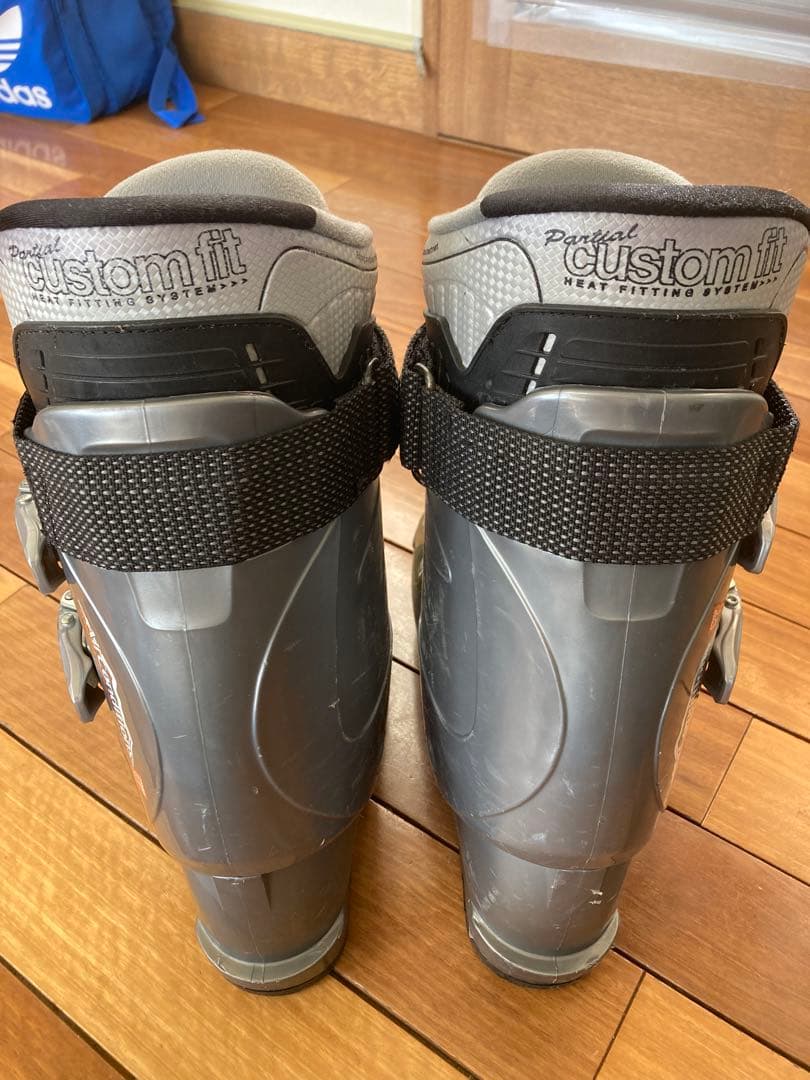 スキーブーツ　KASTLE ケスレfree glide フリーグライド27cm