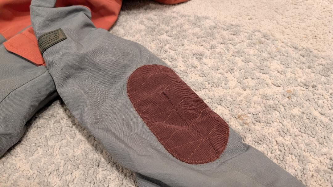 【美品・5回未満】Burton バートン スノボウェア ジャケット レディースS