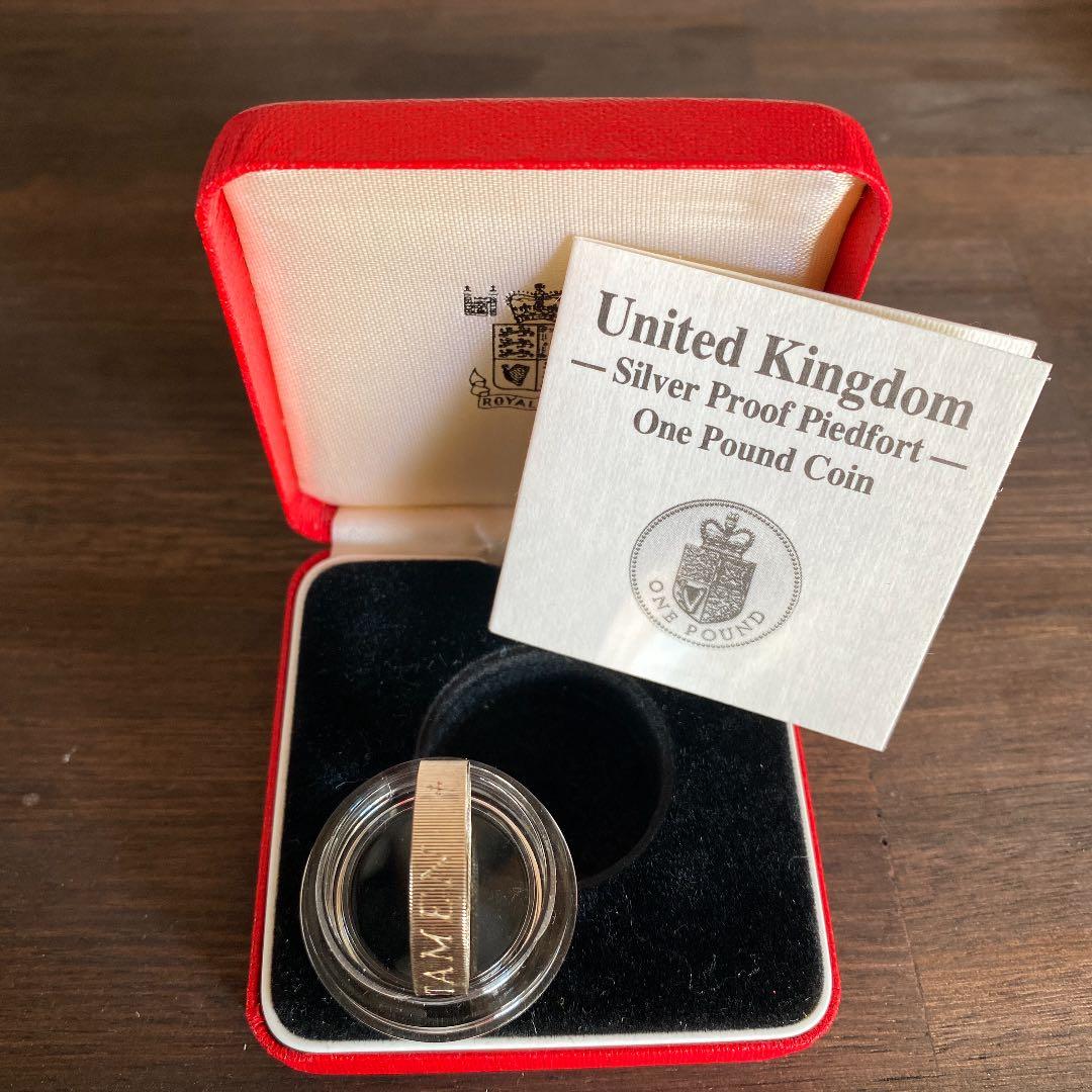 イギリス　1ポンド　ピエフォー　1988年