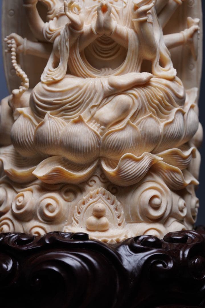 天然マンモス牙美しい手作り彫刻千手観音 置物