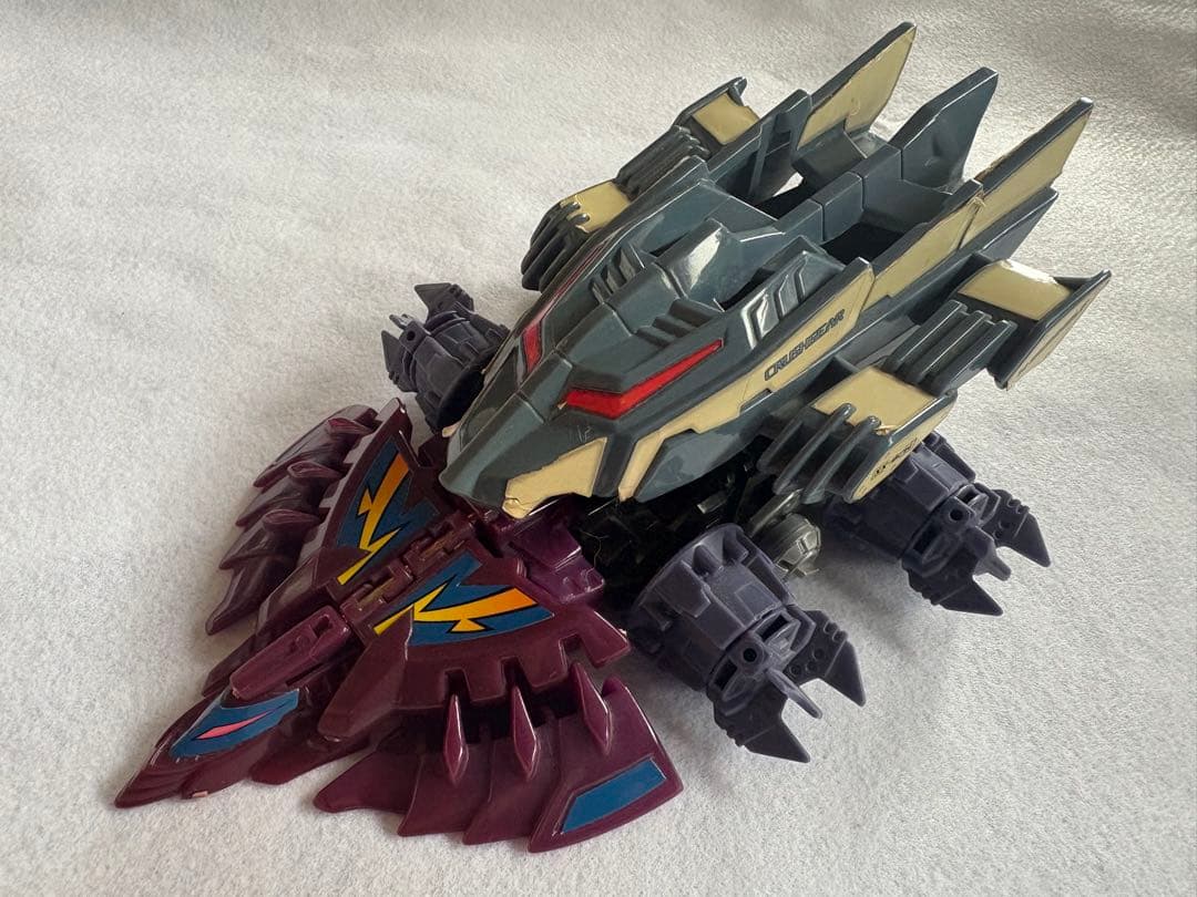 クラッシュギア　ワイルドアイアンウルフ