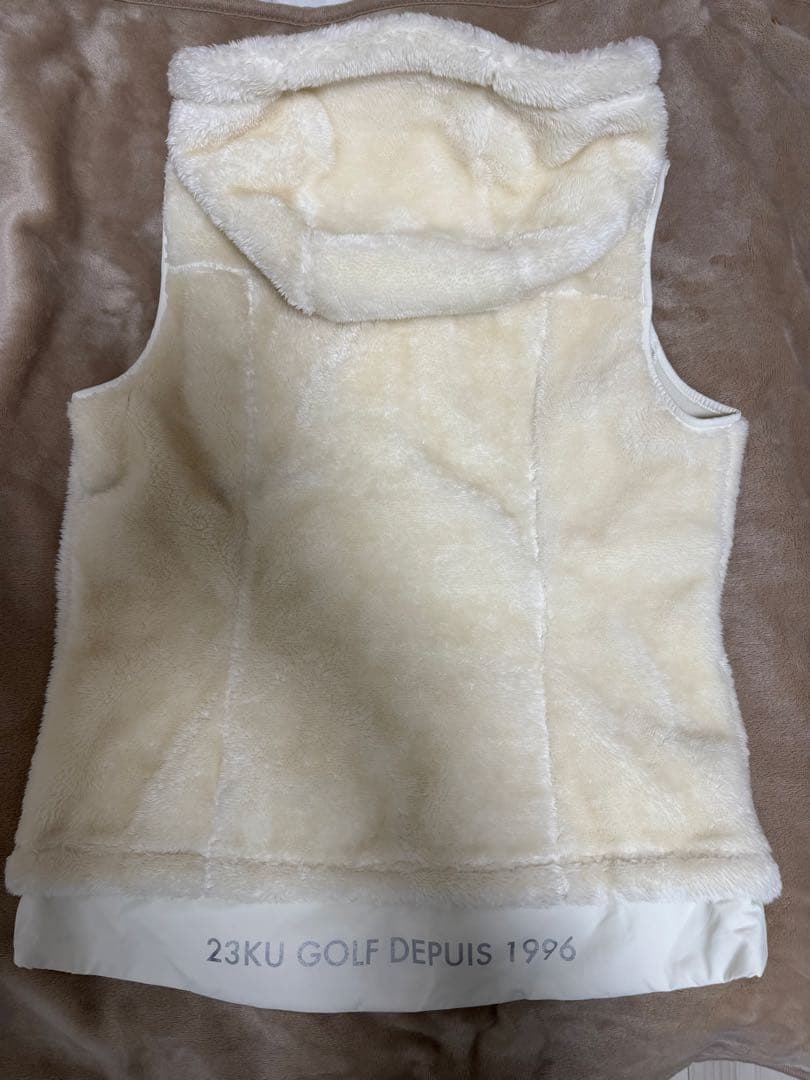 【23区ゴルフ】ボアベストレディース 001サイズ