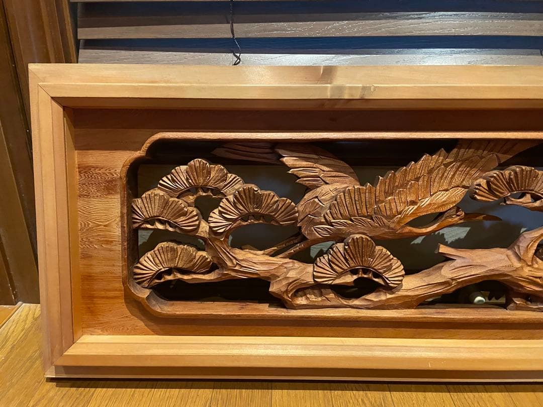 2つセット　欄間　鶴と松のデザイン　彫刻　両面彫り