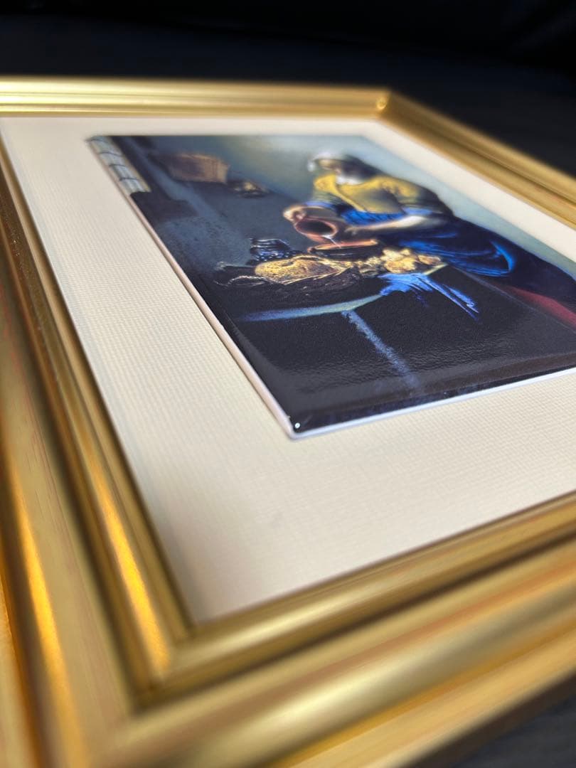 フェルメール「牛乳を注ぐ女」