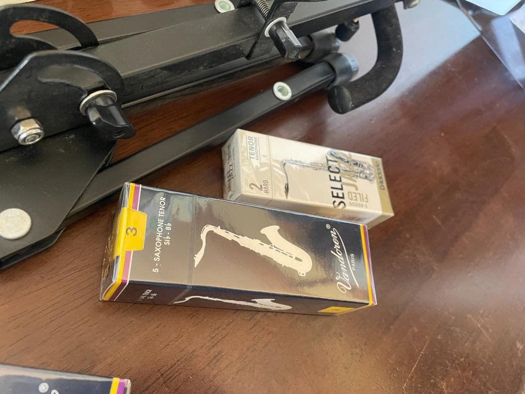 テナーサックス 用品（スタンド、マウスピース、リード） ばら売り不可