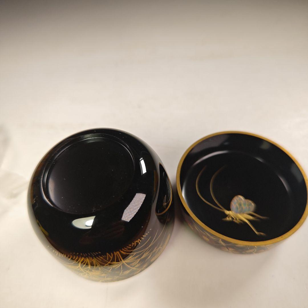 ウ258 棗『奥津一心斉作』『月に秋草鈴虫蒔絵　大棗　共箱』漆塗　茶道具