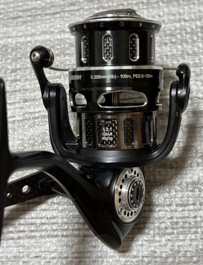 Abu Garcia Revo MGX 2500S アブガルシア レボ