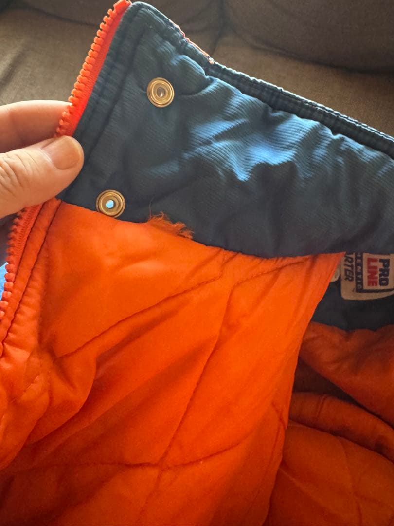 NFL デンバー・ブロンコス ジップアップウインタージャケット（総刺繍）