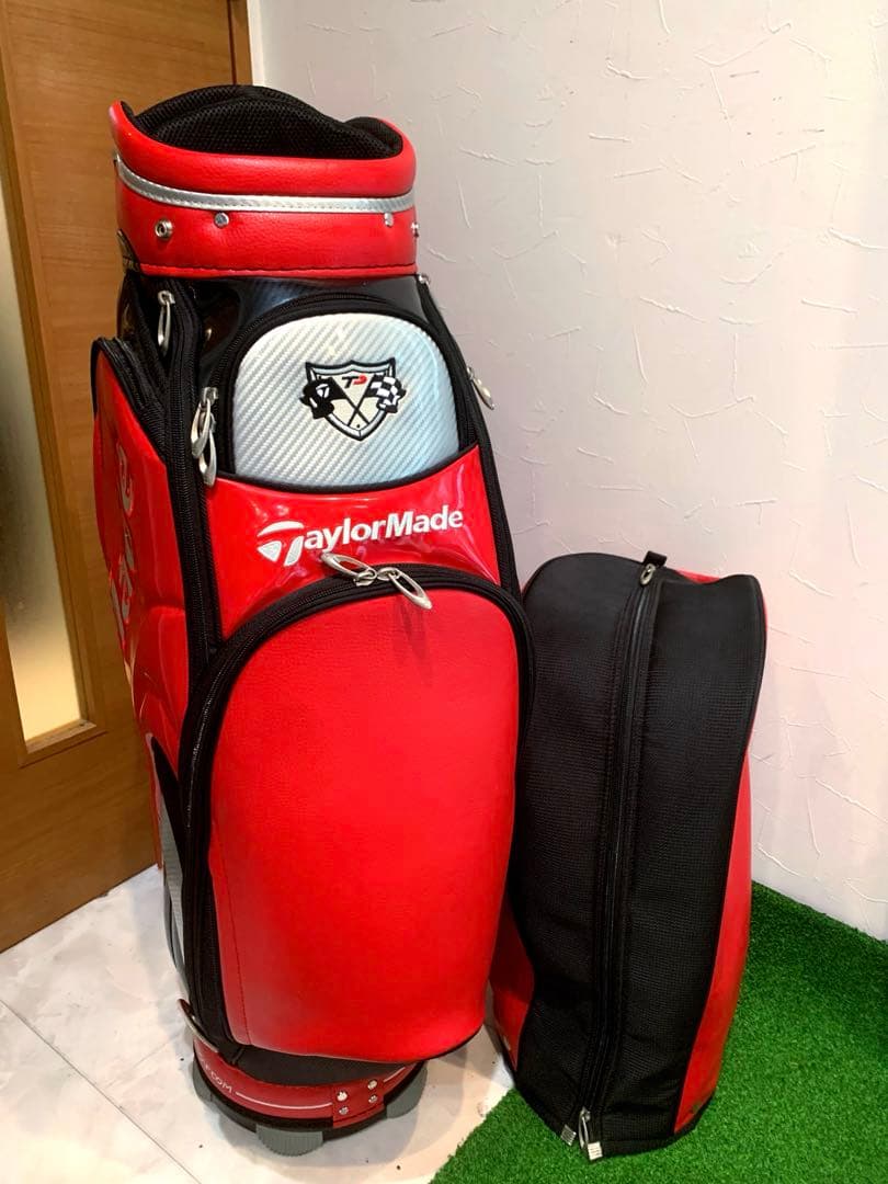 ほぼ未使用　テーラーメイド キャディバッグ　TP スタッフ　ツアープリファード