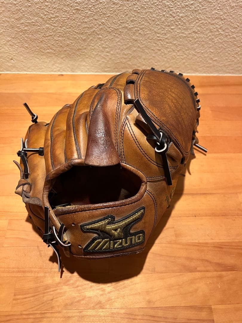 MIZUNO ミズノ 硬式用 投手用 グローブ 16 良型 即使用可 ピッチャー